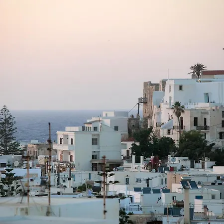 Alma Libre Chora Apartment